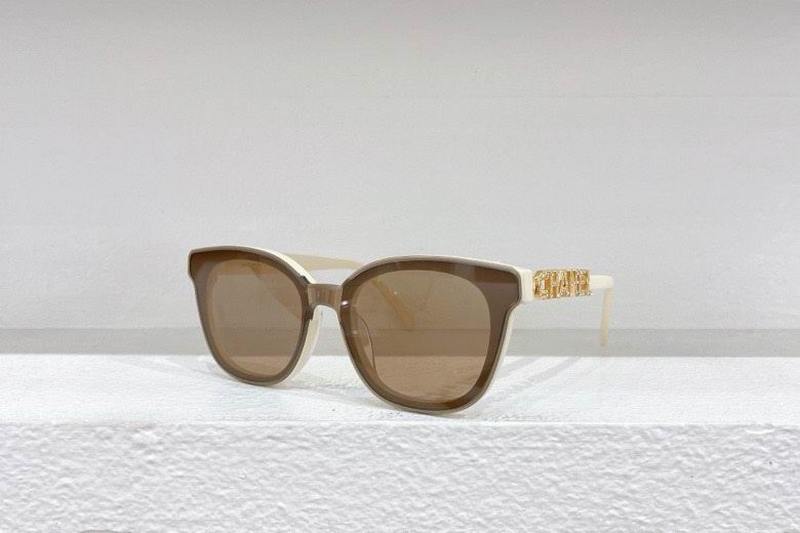 Chanel Sunglasses 1372